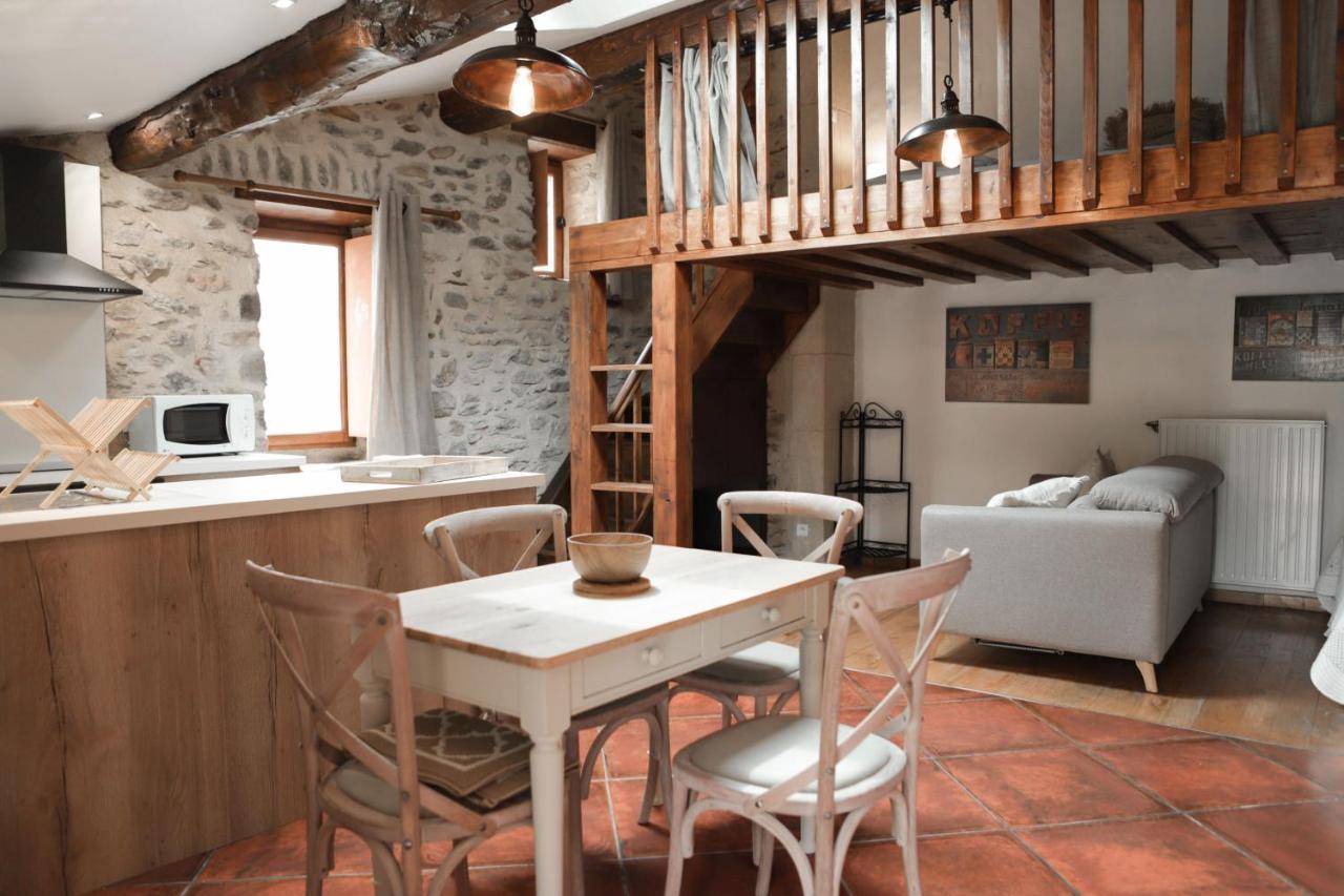 Maison D'Hotes Le Hameau De La Mure Saint-Laurent-du-Pape Esterno foto