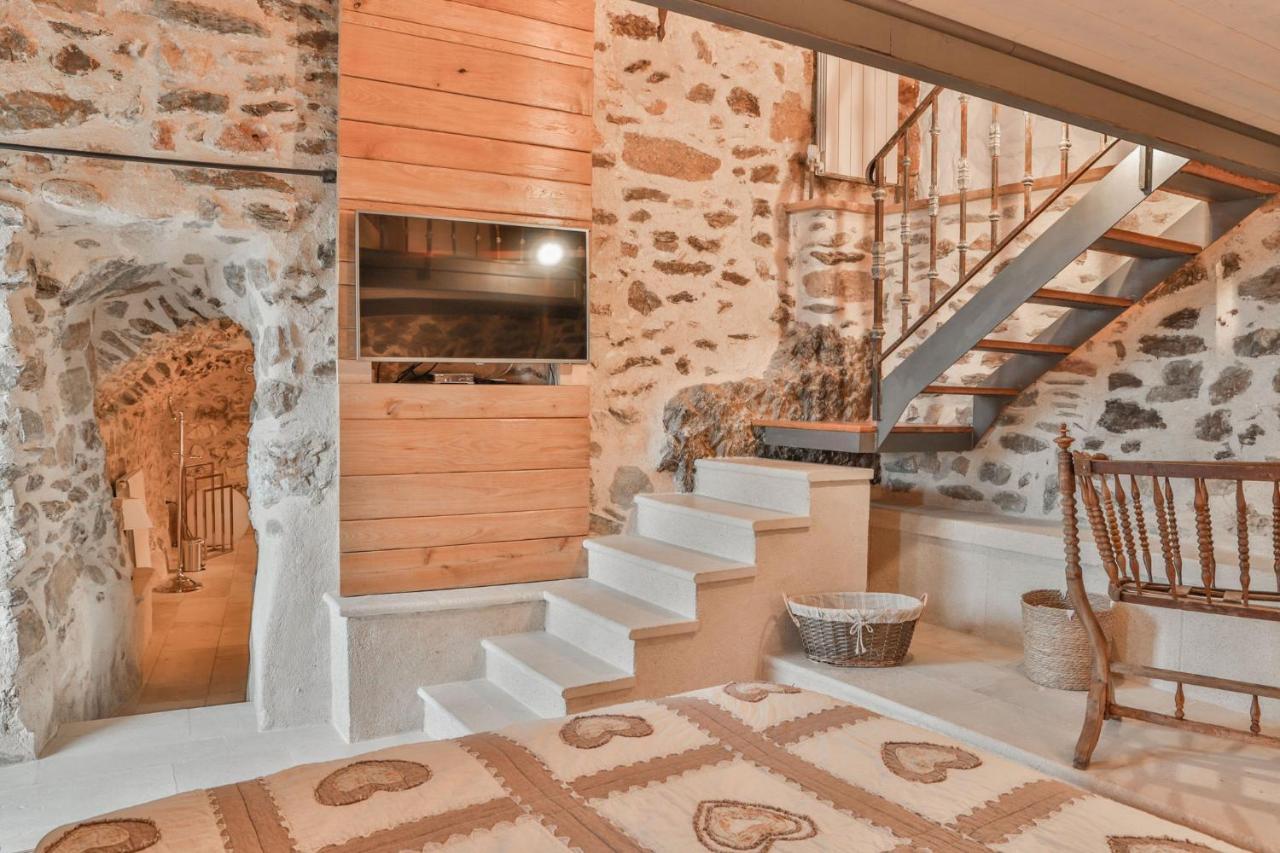Maison D'Hotes Le Hameau De La Mure Saint-Laurent-du-Pape Esterno foto